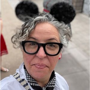 Meet your Posher, Ingrid